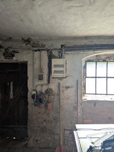 Strom Verteilerkasten und Anschlüsse Kuhstall