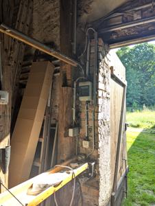 Strom Verteilerkasten und Anschlüsse Scheune